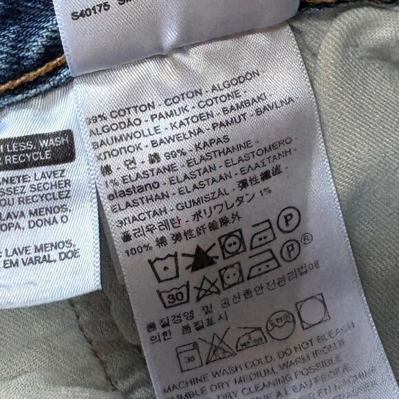 Distressed Levi's 502 Mens 36x32 Blue Jeans Pants Slim Light Faded Denim Stretch - Picture 7 of 10